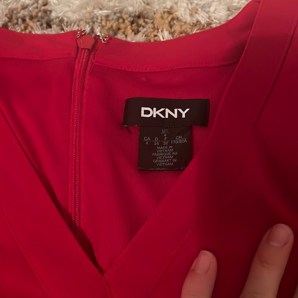 DKNY